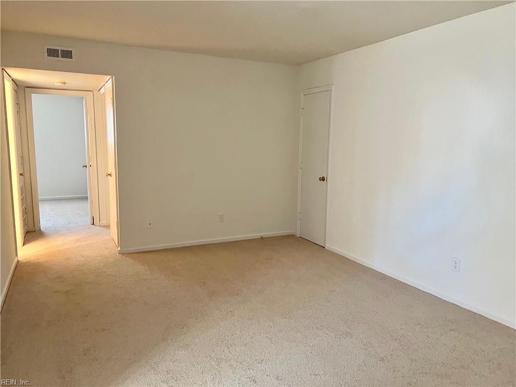 Photo of 1307 Cypress Avenue #103, Virginia Beach, VA 23451 (MLS # 10607764)