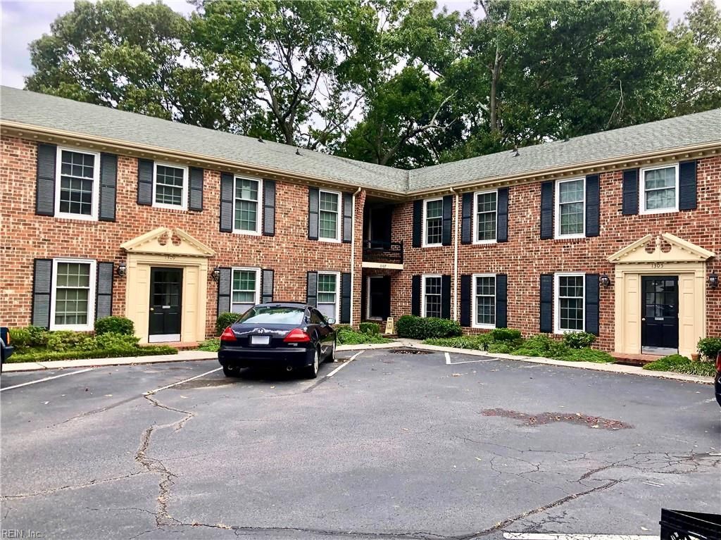 Photo of 1307 Cypress Avenue #103, Virginia Beach, VA 23451 (MLS # 10607764)