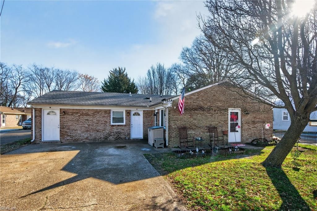 Photo of 7934 Thompson Road, Norfolk, VA 23510 (MLS # 10616689)