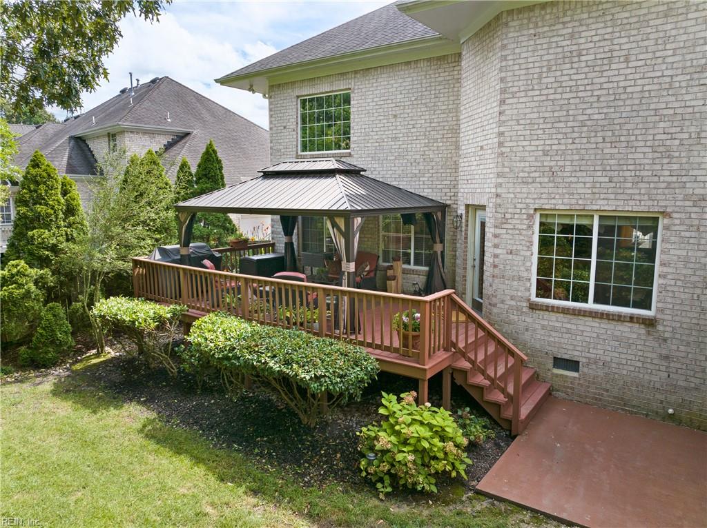 2325 Litchfield WAY