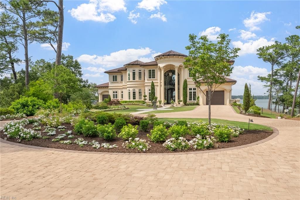 Photo of 1680 Godfrey Lane, Virginia Beach, VA 23454 (MLS # 10625040)