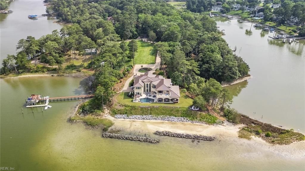 Photo of 1680 Godfrey Lane, Virginia Beach, VA 23454 (MLS # 10625040)