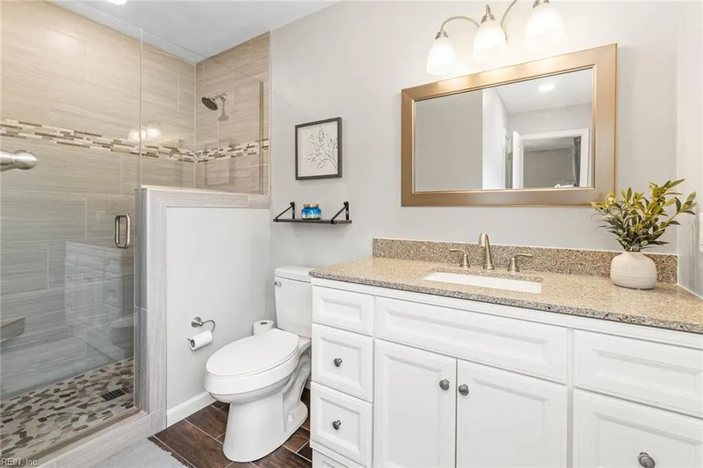 Virginia Beach, Virginia 23455, United States, 3 Bedrooms Bedrooms, ,2 BathroomsBathrooms,Residential,Pending,83394