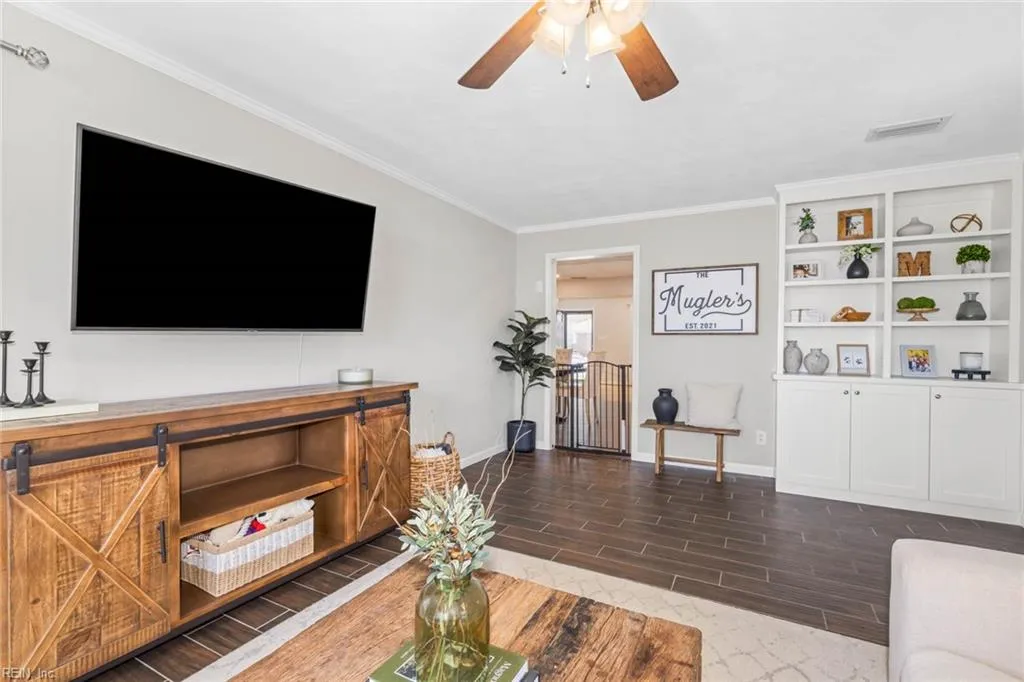 Virginia Beach, Virginia 23455, United States, 3 Bedrooms Bedrooms, ,2 BathroomsBathrooms,Residential,Pending,83394