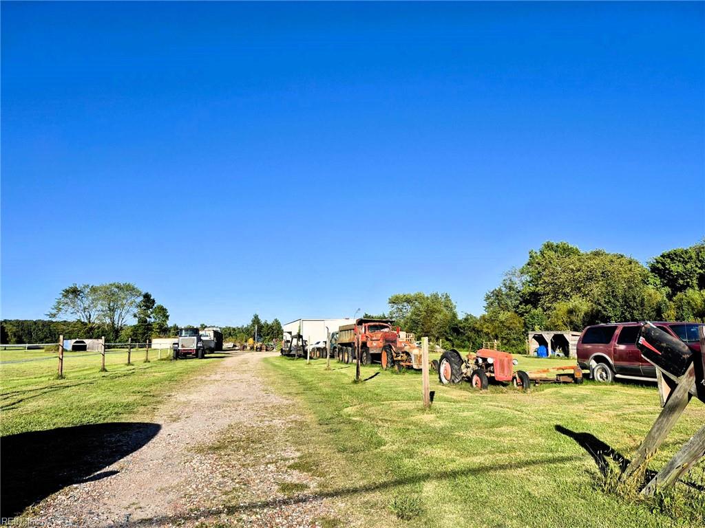 2212 Carolina RD