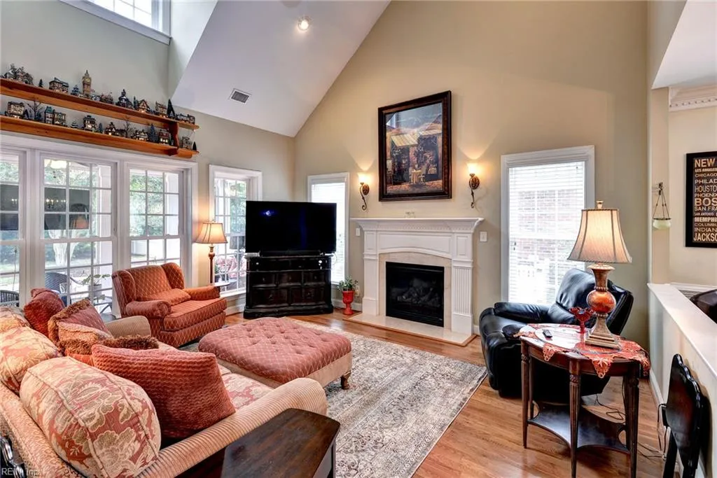 Williamsburg, Virginia 23188, United States, 4 Bedrooms Bedrooms, ,3 BathroomsBathrooms,Residential,Active,189364