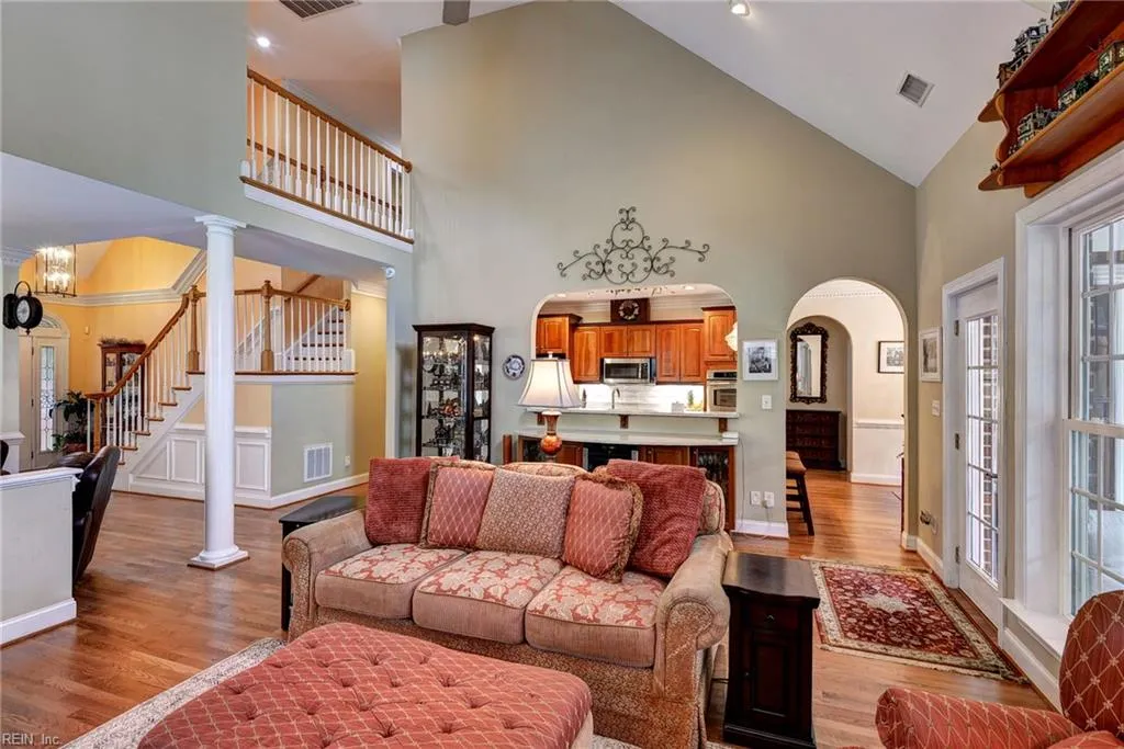 Williamsburg, Virginia 23188, United States, 4 Bedrooms Bedrooms, ,3 BathroomsBathrooms,Residential,Active,189364