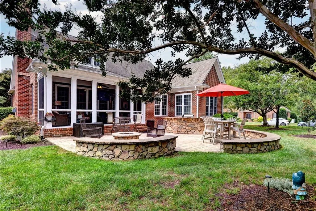 Williamsburg, Virginia 23188, United States, 4 Bedrooms Bedrooms, ,3 BathroomsBathrooms,Residential,Active,189364