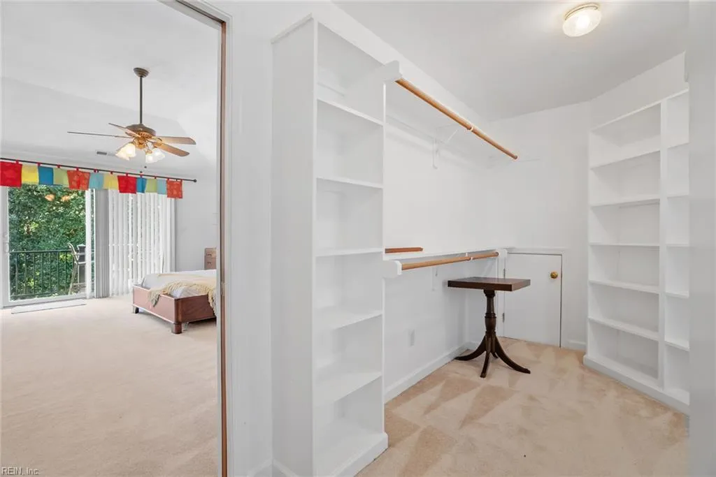 Virginia Beach, Virginia 23451, United States, 5 Bedrooms Bedrooms, ,4 BathroomsBathrooms,Residential,Pending,108396