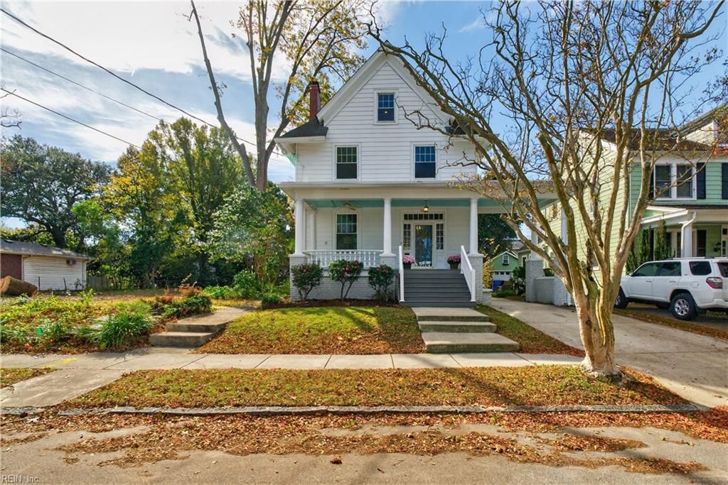 Photo of 1219 Manchester Avenue, Norfolk, VA 23508 (MLS # 10609343)
