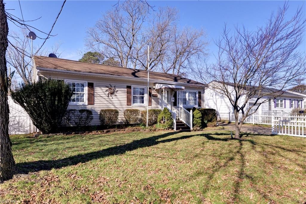 Photo of 8513 Orcutt Avenue, Hampton, VA 23605 (MLS # 10622778)