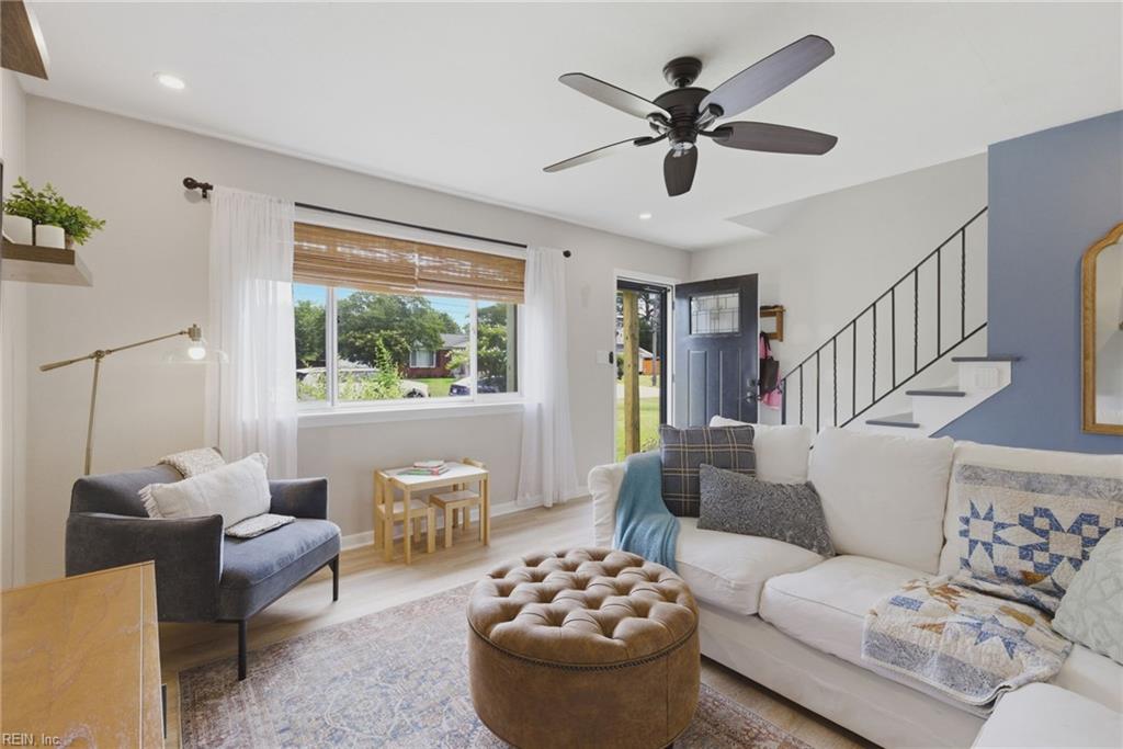 Photo of 617 Kellam Road, Virginia Beach, VA 23462 (MLS # 10638818)