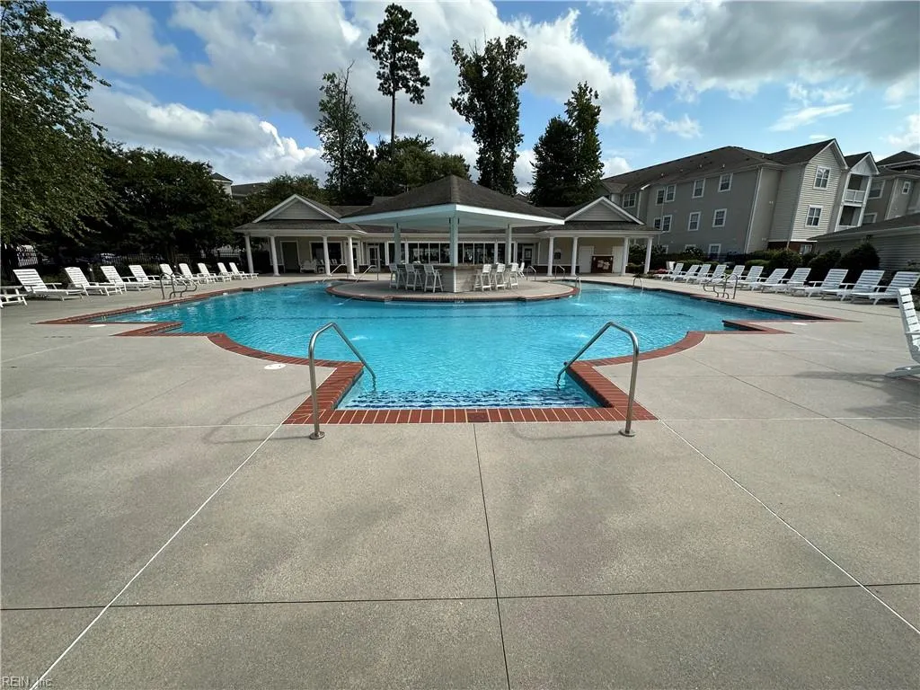 Newport News, Virginia 23602, United States, 3 Bedrooms Bedrooms, ,2 BathroomsBathrooms,Residential,Pending,112216