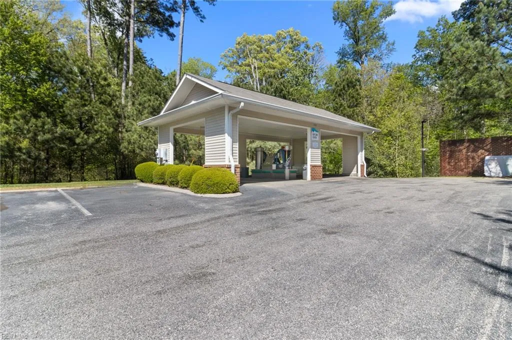 Newport News, Virginia 23602, United States, 3 Bedrooms Bedrooms, ,2 BathroomsBathrooms,Residential,Pending,112216