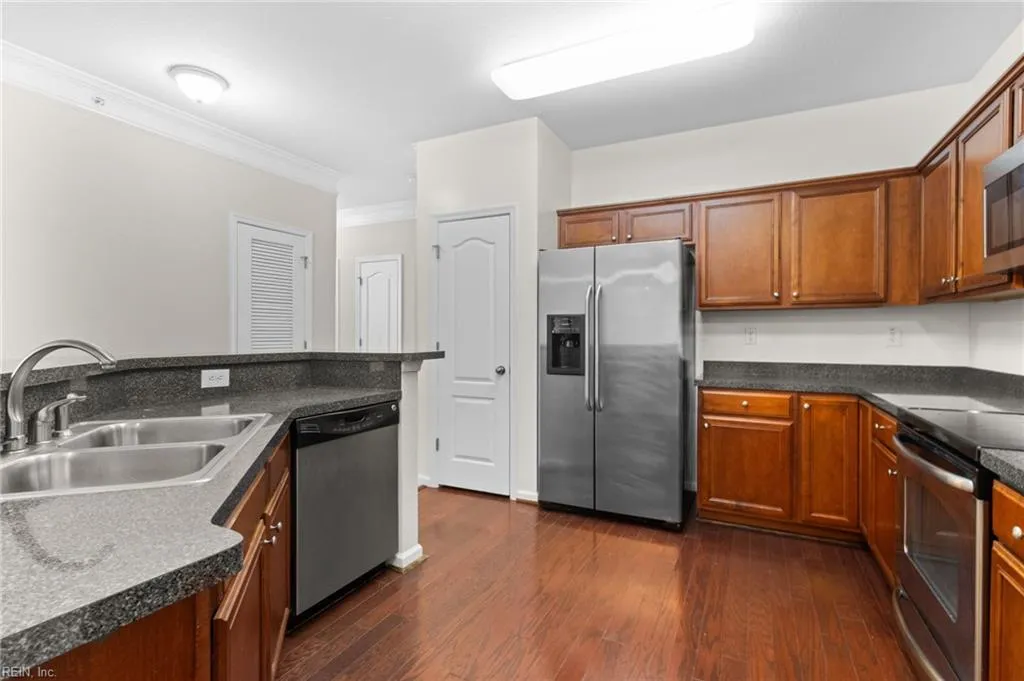 Newport News, Virginia 23602, United States, 3 Bedrooms Bedrooms, ,2 BathroomsBathrooms,Residential,Pending,112216