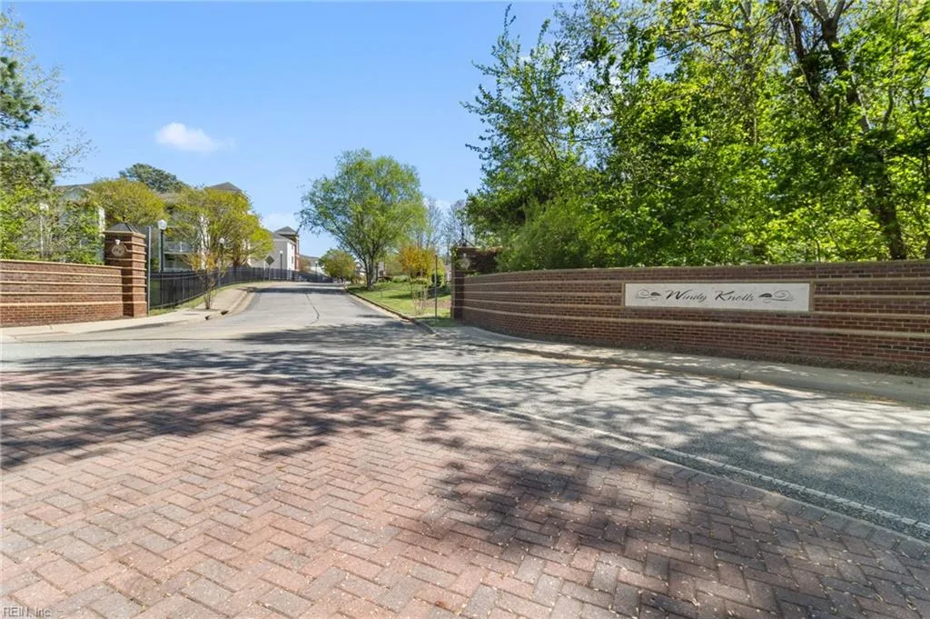 Newport News, Virginia 23602, United States, 3 Bedrooms Bedrooms, ,2 BathroomsBathrooms,Residential,Pending,112216