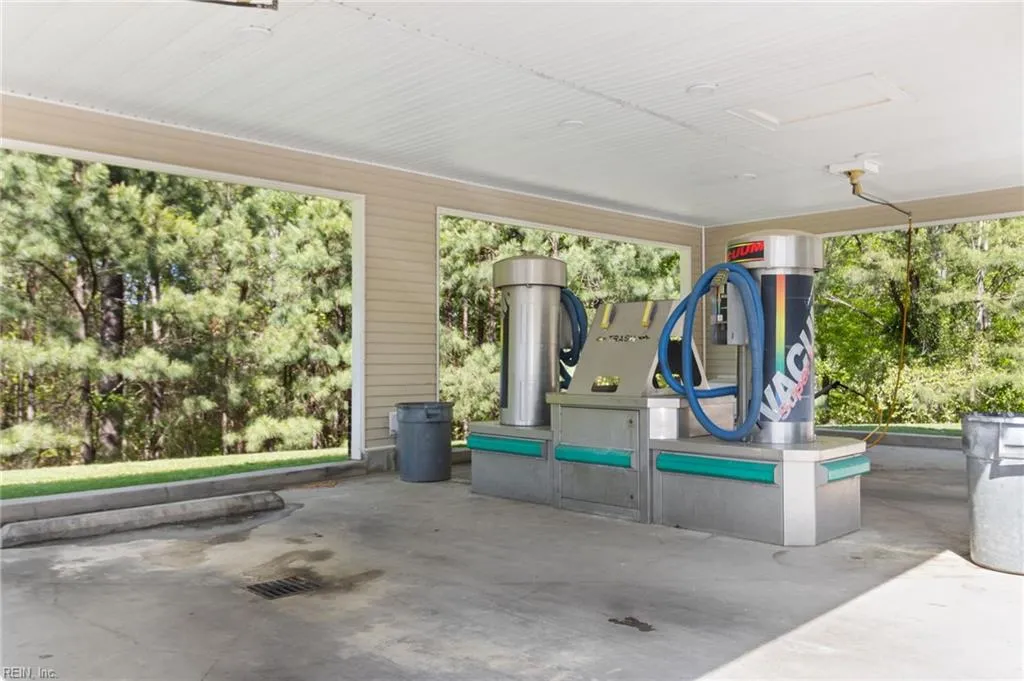 Newport News, Virginia 23602, United States, 3 Bedrooms Bedrooms, ,2 BathroomsBathrooms,Residential,Pending,112216