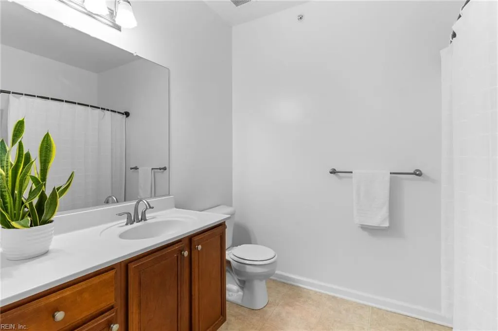 Newport News, Virginia 23602, United States, 3 Bedrooms Bedrooms, ,2 BathroomsBathrooms,Residential,Pending,112216