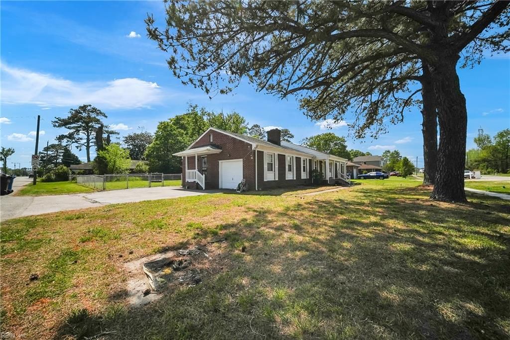 Photo of 1600 Great Bridge Boulevard, Chesapeake, VA 23320 (MLS # 10629995)