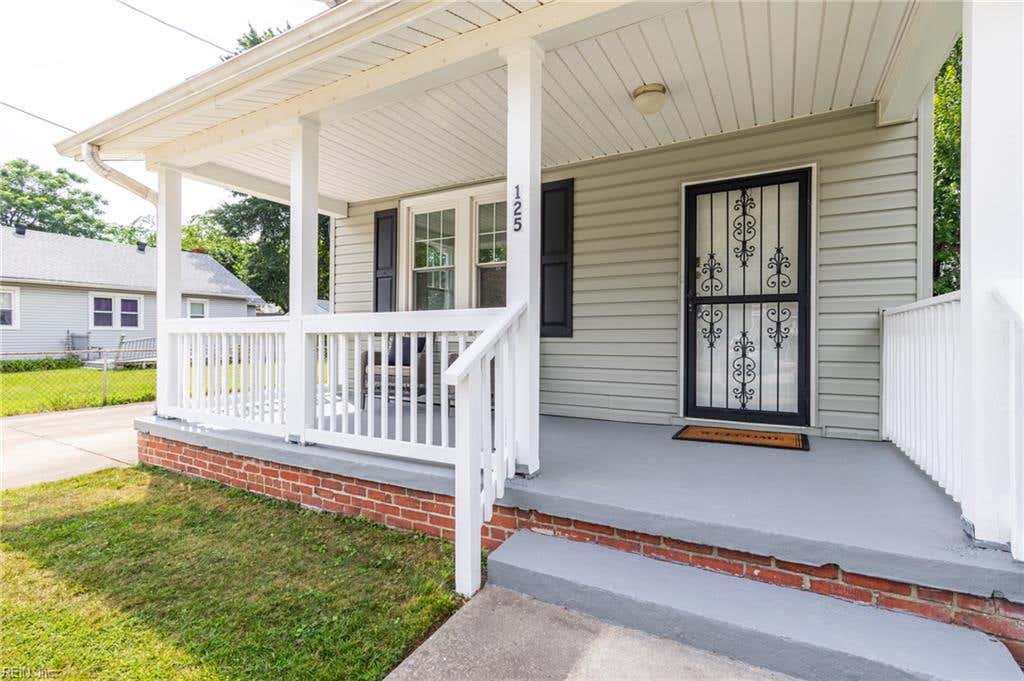 Photo of 125 Rogers Avenue, Norfolk, VA 23505 (MLS # 10645798)
