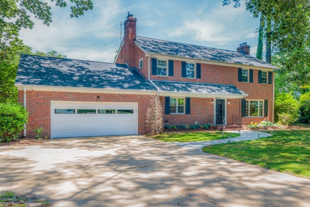 Photo of 5650 Shenandoah Avenue, Norfolk, VA 23509 (MLS # 10660078)