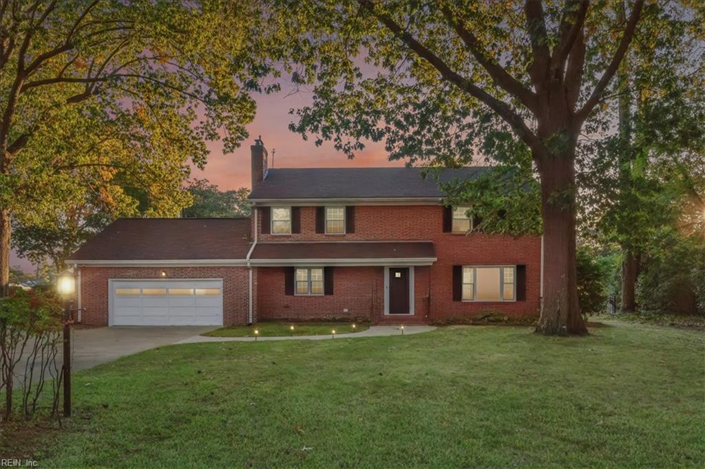 Photo of 5650 Shenandoah Avenue, Norfolk, VA 23509 (MLS # 10660078)