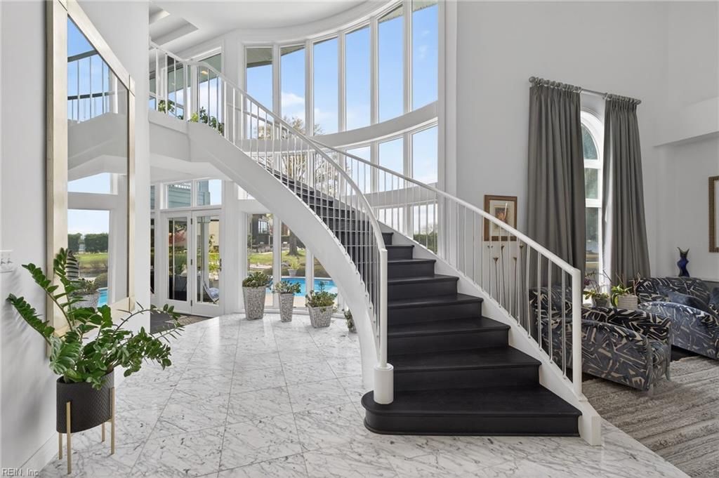 Photo of 413 Ridgeley Road, Norfolk, VA 23505 (MLS # 10627952)