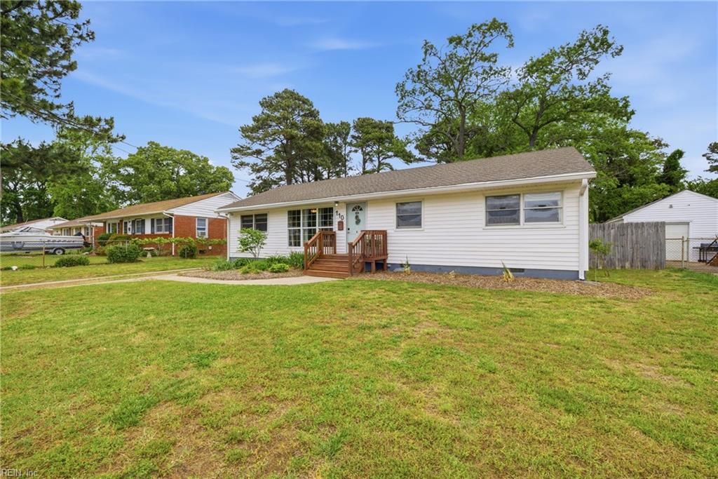 Photo of 110 Lynnhaven Drive, Hampton, VA 23666 (MLS # 10632205)