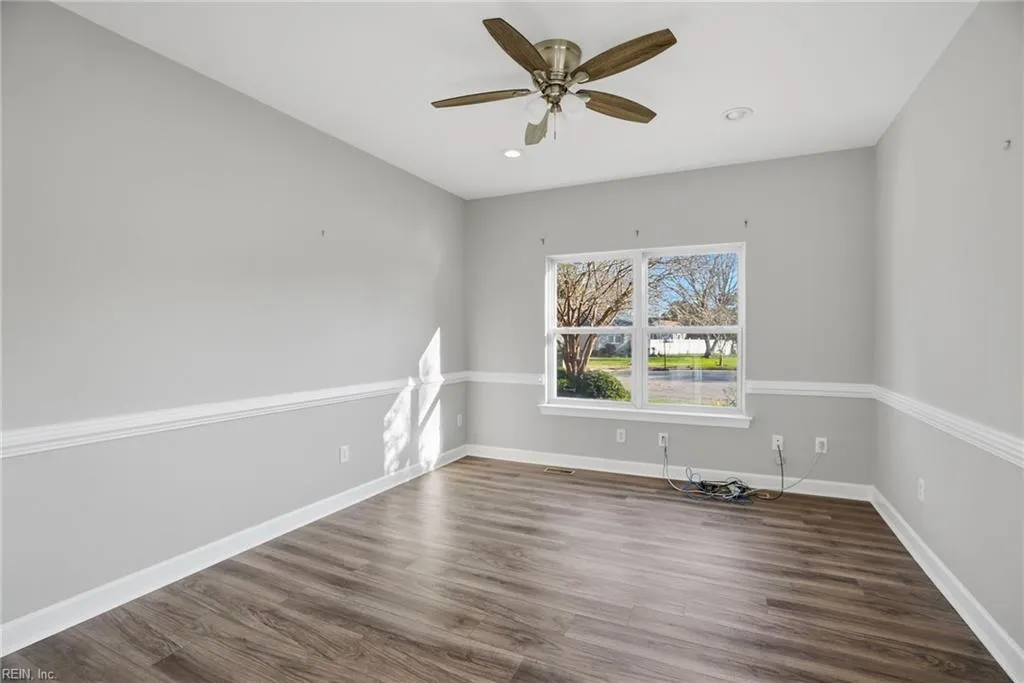 Virginia Beach, Virginia 23456, United States, 5 Bedrooms Bedrooms, ,4 BathroomsBathrooms,Residential,Active,254439