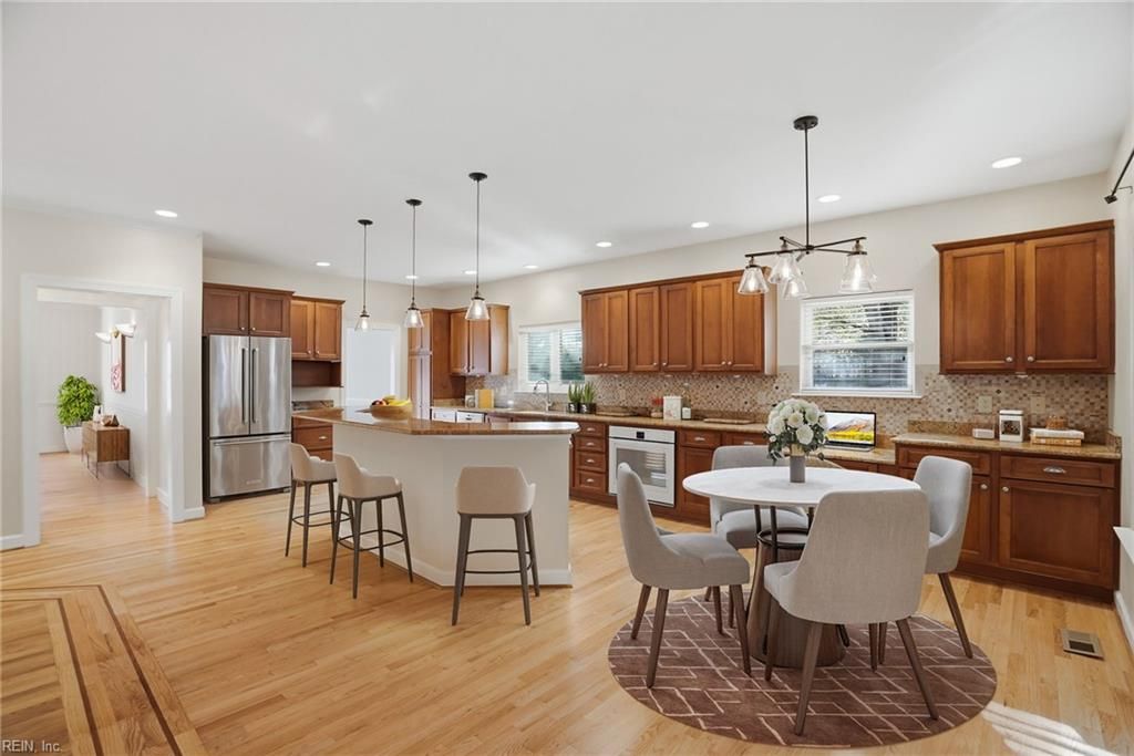 Photo of 904 Corrente Lane, Virginia Beach, VA 23456 (MLS # 10620117)