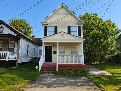 Photo of 388 Poplar Avenue, Newport News, VA 23607 (MLS # 10653419)