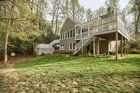 Photo of 117 Leeds, Williamsburg, VA 23188 (MLS # 10628361)