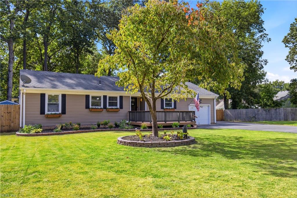 Photo of 141 Marion Drive, Chesapeake, VA 23322 (MLS # 10655827)