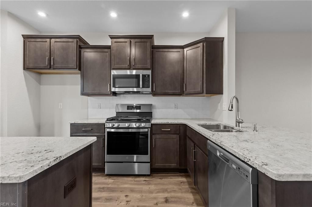 Photo of 124 Freeman Divide, Hampton, VA 23666 (MLS # 10614284)