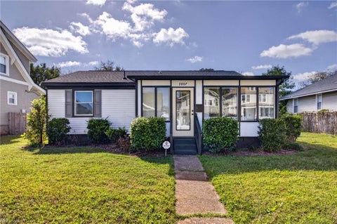 Photo of 2807 Marlboro Avenue, Norfolk, VA 23504 (MLS # 10659007)