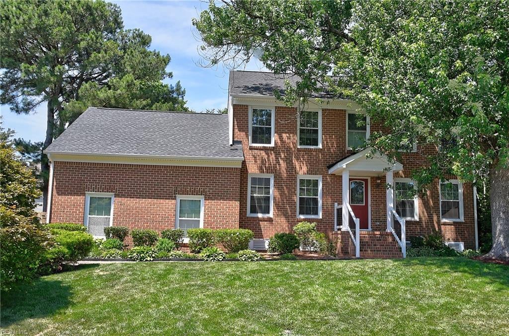 Photo of 1705 Handcross Way, Virginia Beach, VA 23456 (MLS # 10638437)