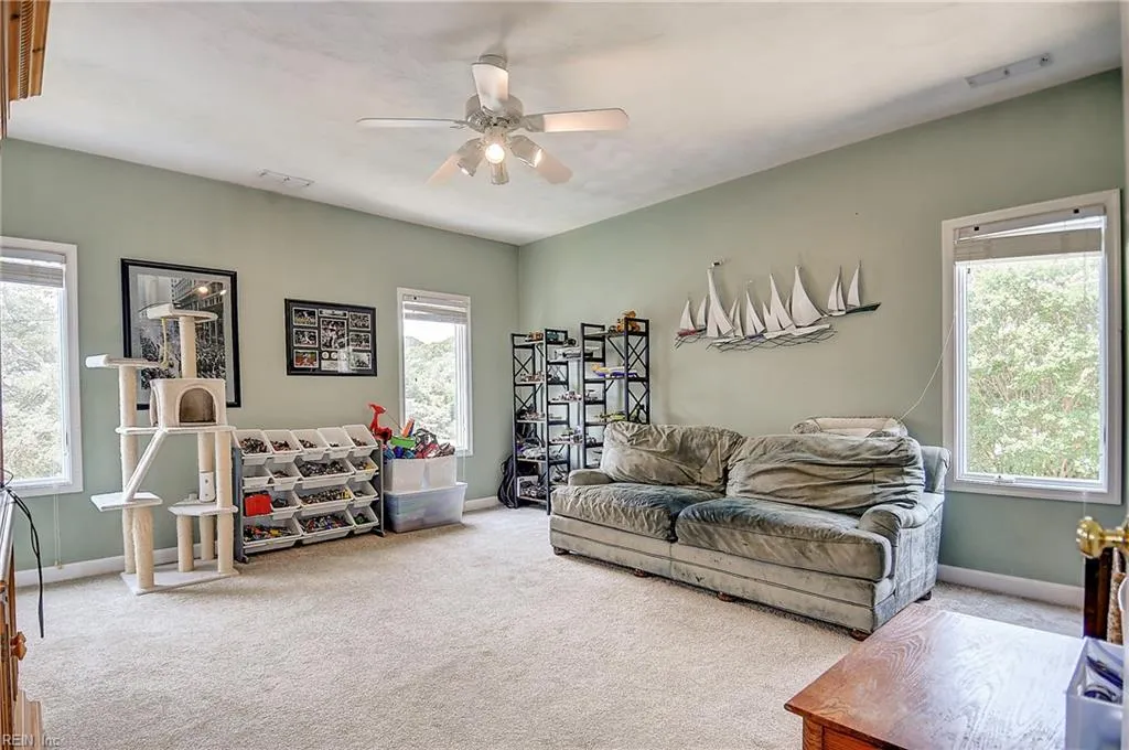 Virginia Beach, Virginia 23451, United States, 5 Bedrooms Bedrooms, ,4 BathroomsBathrooms,Residential,Active,144810