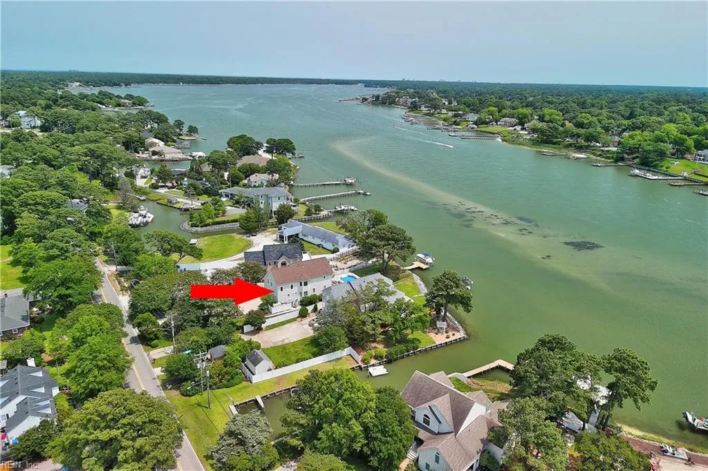 Virginia Beach, Virginia 23451, United States, 5 Bedrooms Bedrooms, ,4 BathroomsBathrooms,Residential,Active,144810