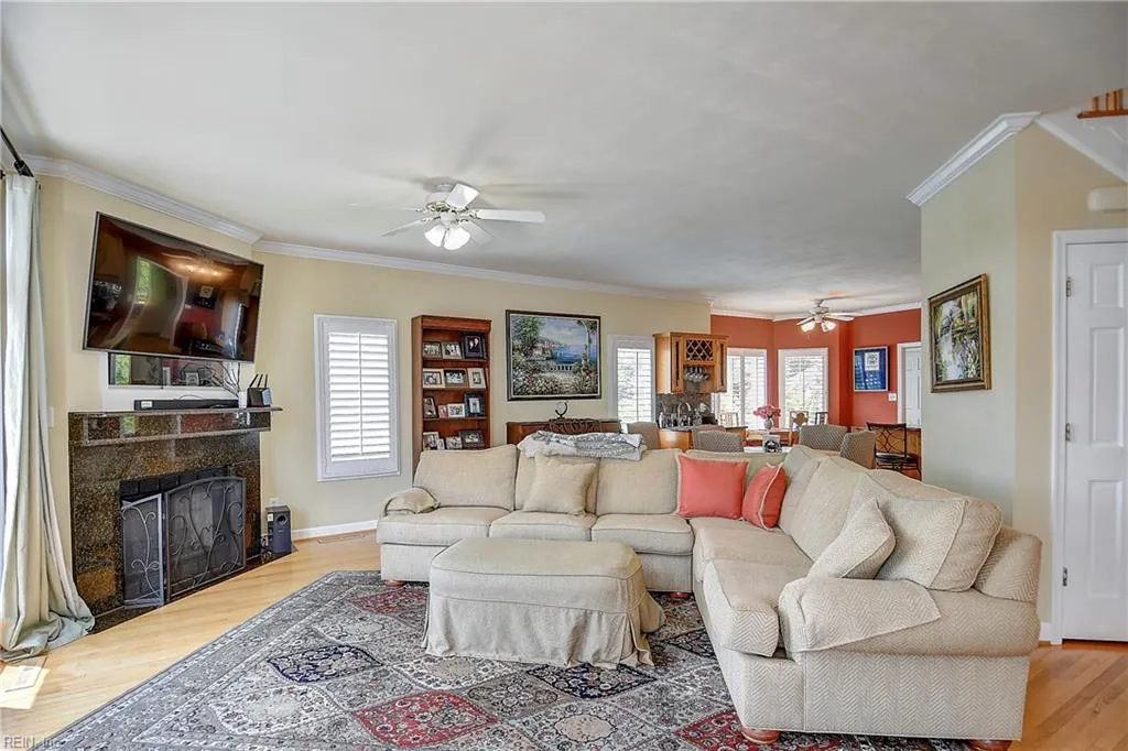 Virginia Beach, Virginia 23451, United States, 5 Bedrooms Bedrooms, ,4 BathroomsBathrooms,Residential,Active,144810