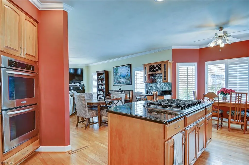 Virginia Beach, Virginia 23451, United States, 5 Bedrooms Bedrooms, ,4 BathroomsBathrooms,Residential,Active,144810