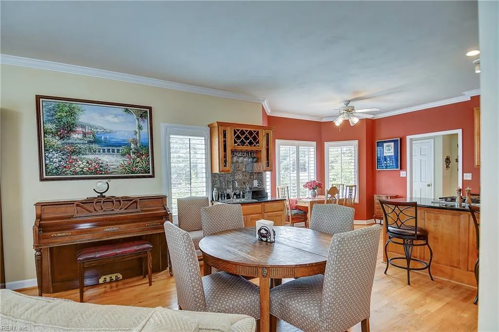 Virginia Beach, Virginia 23451, United States, 5 Bedrooms Bedrooms, ,4 BathroomsBathrooms,Residential,Active,144810