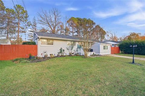 Photo of 16 REXFORD Drive #Dr, Newport News, VA 23608 (MLS # 10612586)