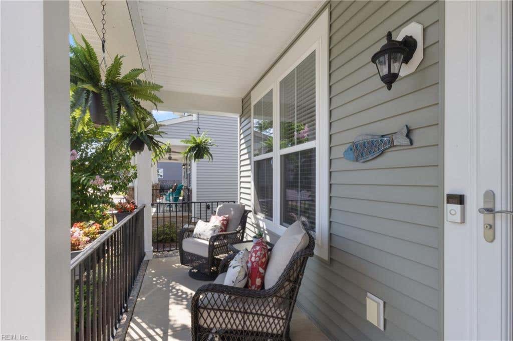 Photo of 2378 Somerset Way, Hayes, VA 23072 (MLS # 10648775)
