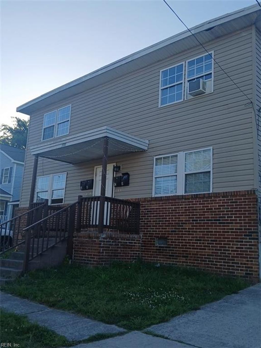 Photo of 730 Roswell Avenue, Norfolk, VA 23504 (MLS # 10631748)