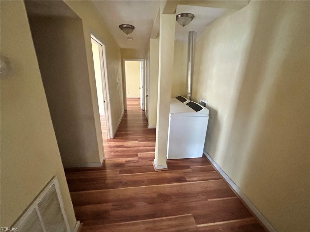 Photo of 730 Roswell Avenue, Norfolk, VA 23504 (MLS # 10631748)