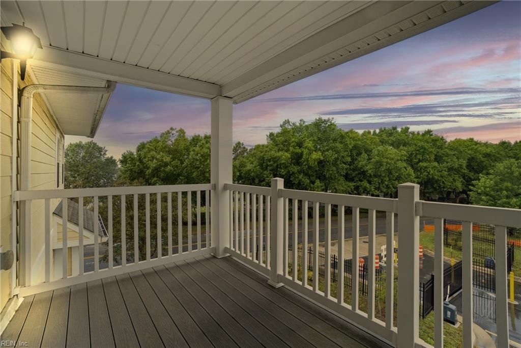 Photo of 1016 Thoroughgood Way #307, Chesapeake, VA 23324 (MLS # 10616922)