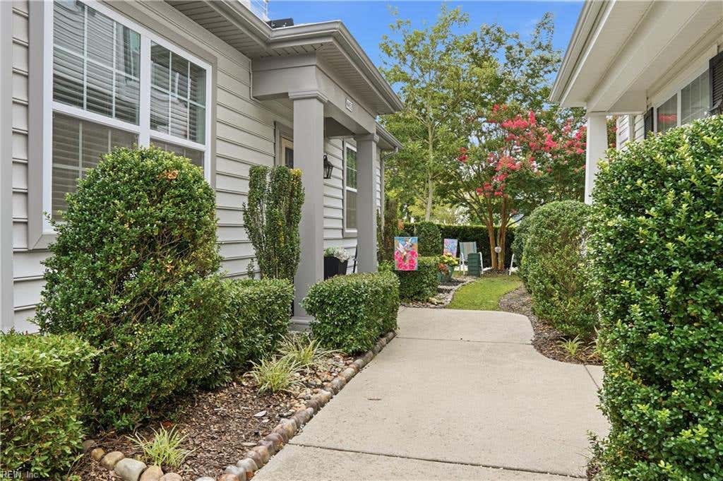 Photo of 4452 Turnworth Arch, Virginia Beach, VA 23456 (MLS # 10645492)