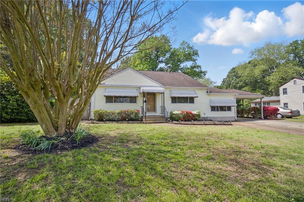 861 Romney LN