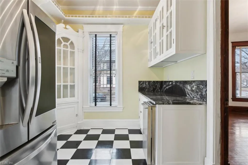 Newport News, Virginia 23607, United States, 5 Bedrooms Bedrooms, ,3 BathroomsBathrooms,Residential,Pending,5500