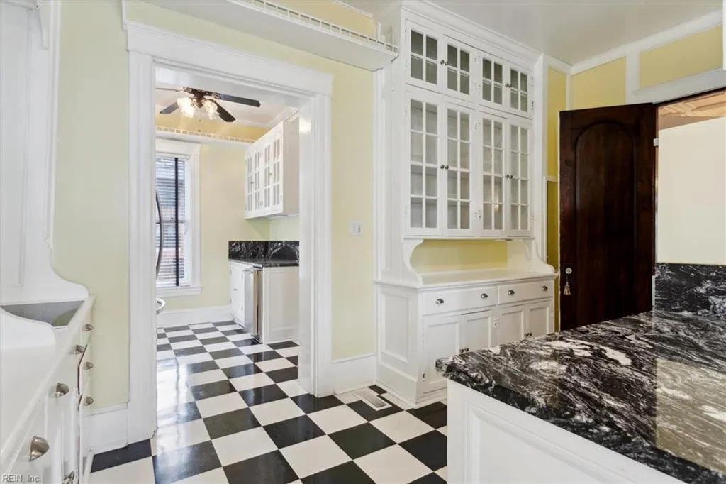 Newport News, Virginia 23607, United States, 5 Bedrooms Bedrooms, ,3 BathroomsBathrooms,Residential,Pending,5500